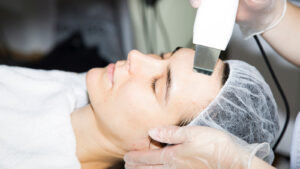 DM - Brazilian Waxing & Beauty